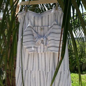 Ann Taylor LOFT Beach - Summer in a 2 Piece! 2 Piece Skirt & Matching Crop Top